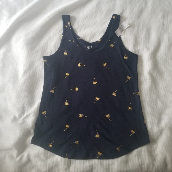 NWT Relaxed Tank Top - Picture 2 of 4